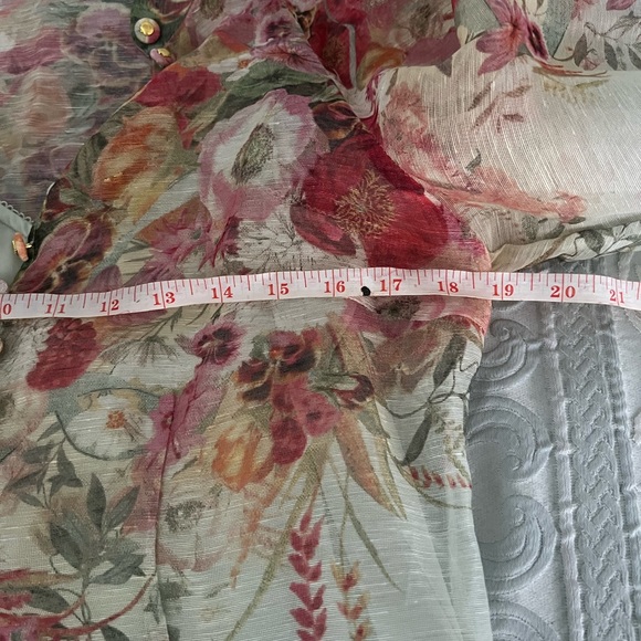 Zimmermann blouse in size 1 ( US 4). Great condition, only wear once. - Picture 8 of 13